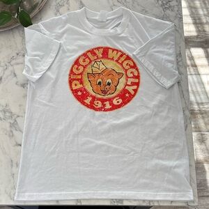 Piggly Wiggly 1916 White Graphic Tee